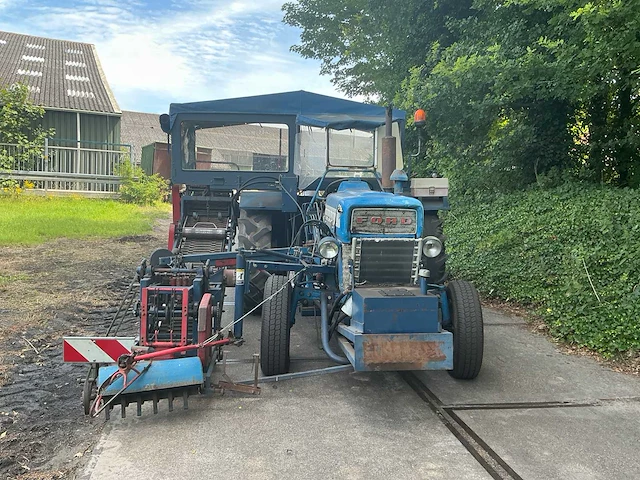 Ford 3000 graszodensteker - afbeelding 12 van  41
