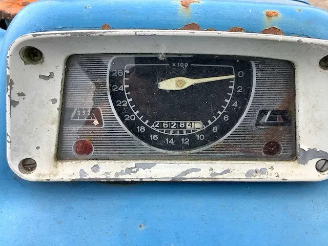 Ford 3000 tweewielaangedreven landbouwtractor - afbeelding 6 van  12