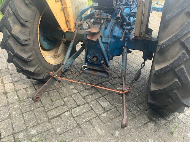 Ford 3000 tweewielaangedreven landbouwtractor - afbeelding 19 van  21