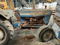 Ford 3000 - afbeelding 2 van  26