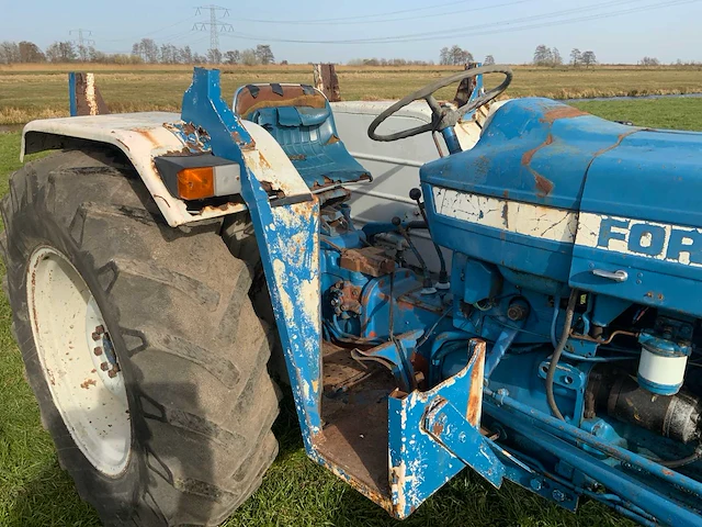 Ford 3600 tweewielaangedreven landbouwtractor - afbeelding 4 van  20