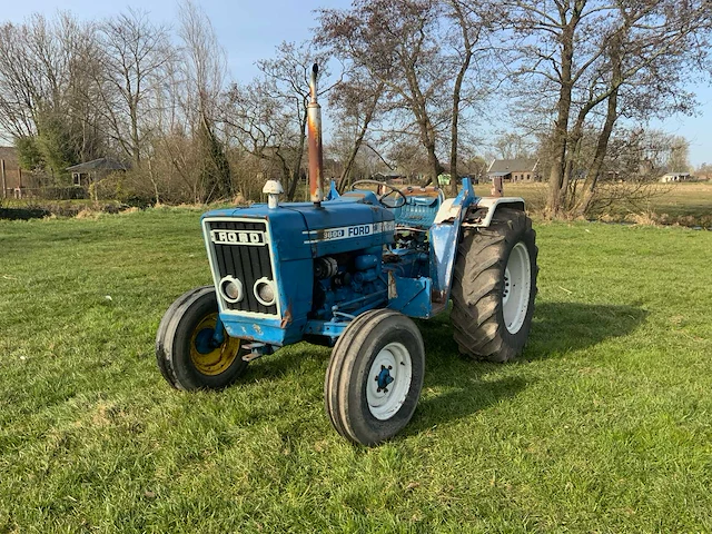 Ford 3600 tweewielaangedreven landbouwtractor - afbeelding 1 van  20