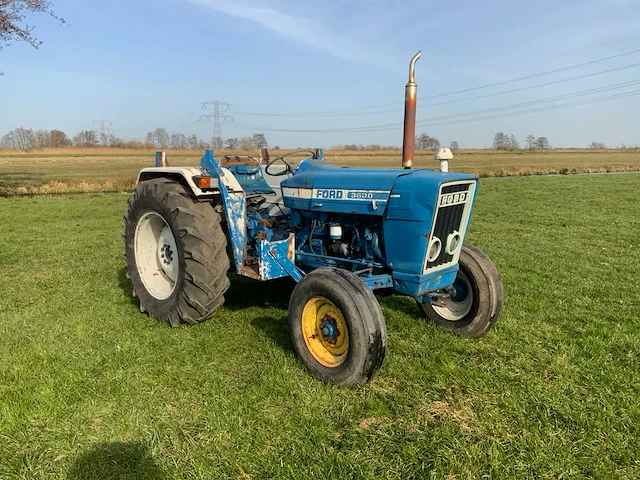 Ford 3600 tweewielaangedreven landbouwtractor - afbeelding 14 van  20