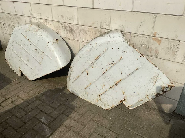 Ford 5000 tractor spatborden - afbeelding 1 van  6