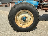 Ford 6700 tweewielaangedreven landbouwtractor - afbeelding 4 van  23