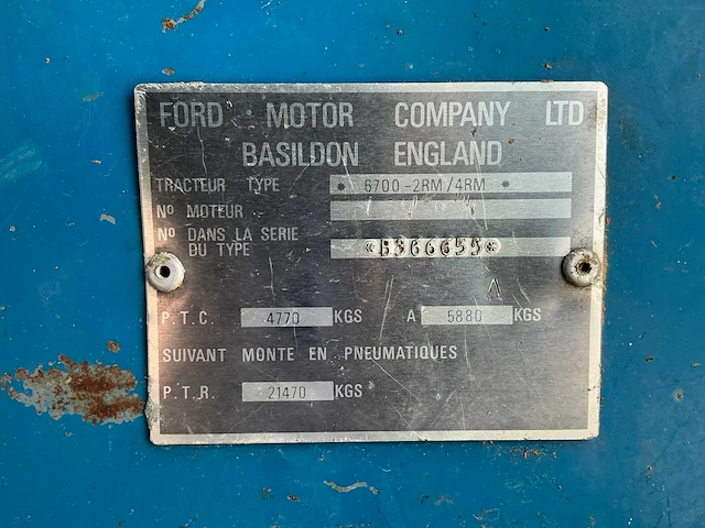 Ford 6700 tweewielaangedreven landbouwtractor - afbeelding 16 van  23