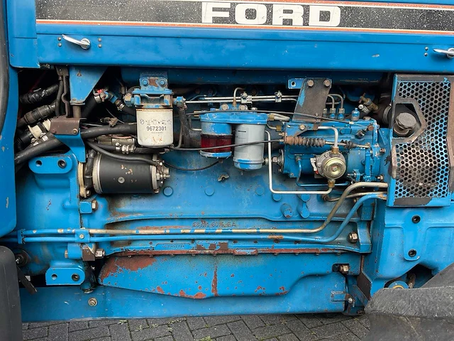 Ford 7810 gen3 vierwielaangedreven landbouwtractor - afbeelding 9 van  41