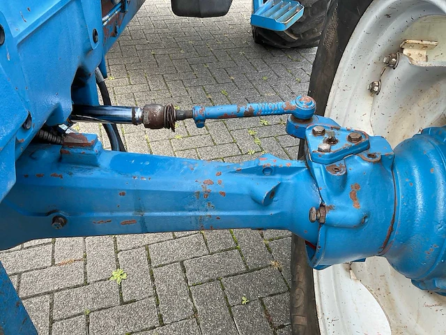Ford 7810 gen3 vierwielaangedreven landbouwtractor - afbeelding 14 van  41