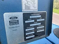 Ford 8240 vierwielaangedreven landbouwtractor - afbeelding 31 van  39