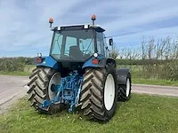 Ford 8240 vierwielaangedreven landbouwtractor - afbeelding 39 van  39