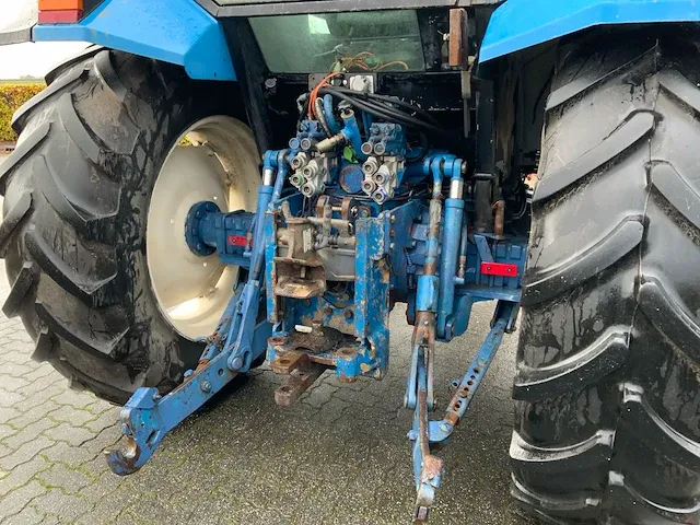 Ford 8340 powerstar sle vierwielaangedreven landbouwtractor - afbeelding 13 van  26