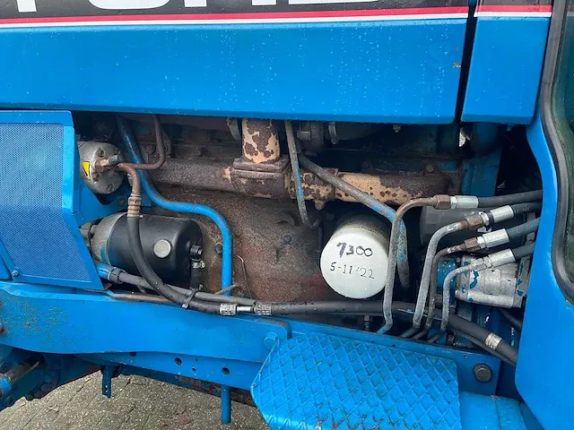 Ford 8630 vierwielaangedreven landbouwtractor - afbeelding 3 van  20