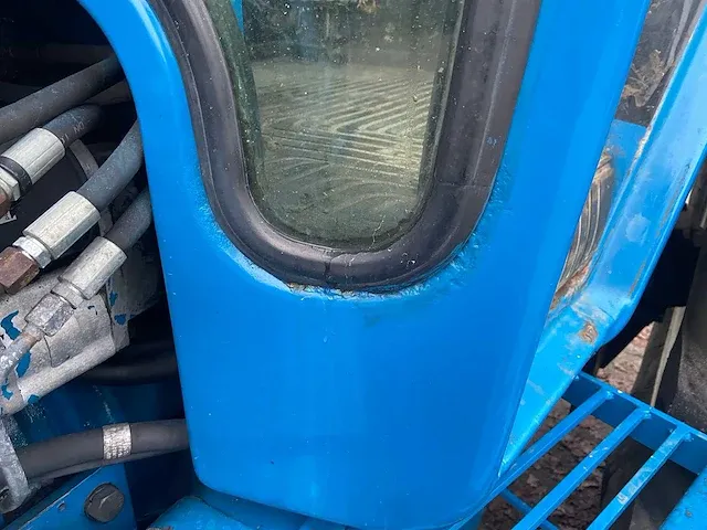 Ford 8630 vierwielaangedreven landbouwtractor - afbeelding 5 van  20