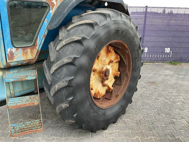 Ford 8730 trekker/tractor - afbeelding 2 van  26