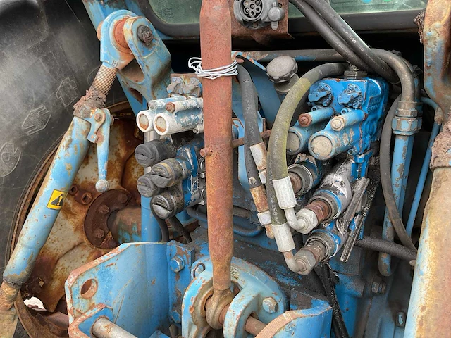 Ford 8730 trekker/tractor - afbeelding 8 van  26