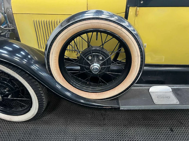 Ford a - oldtimer - 1929 - afbeelding 3 van  38