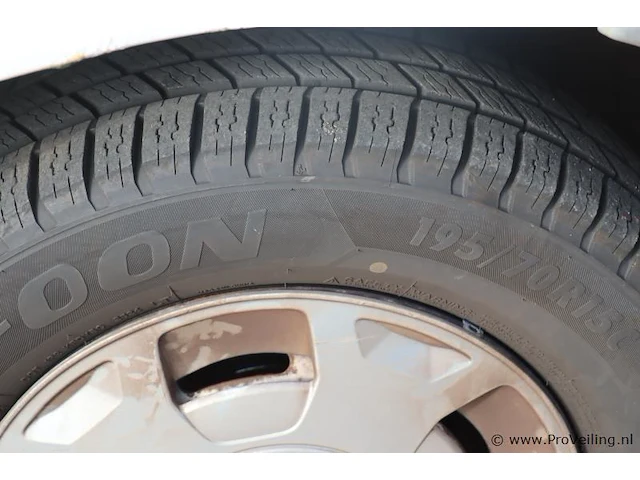 Ford bedrijfsauto type transit 260s fd van 85 lr 4.23 | bwjr. 2008 | kenteken: 81-vvl-6 - afbeelding 25 van  25