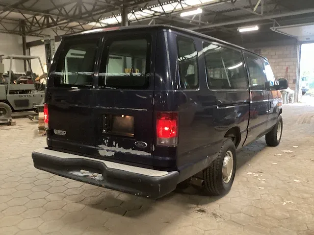 Ford bus e350 bedrijfswagen - afbeelding 15 van  16