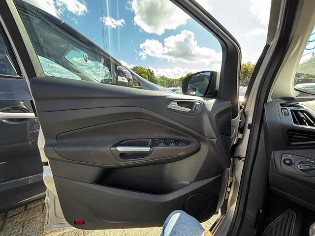 Ford c-max 1.0 ecoboost trend start-stop 125, 2016 - afbeelding 7 van  24