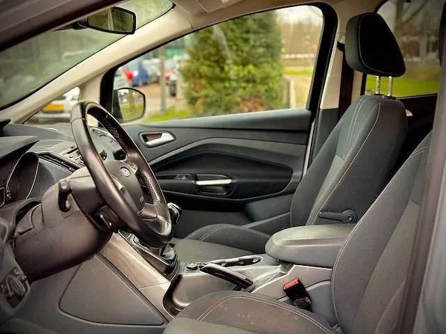 Ford c-max 1.0 titanium, 24-zjj-3 - afbeelding 13 van  17