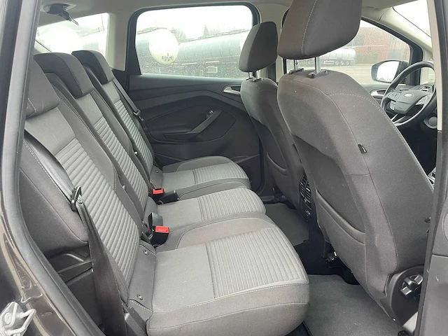 Ford c-max 1.5 titanium car 2015 | k-383-ln - afbeelding 20 van  36