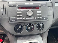 Ford c-max 1.8-16v trend 2007 | 13-xp-rz i - afbeelding 8 van  13