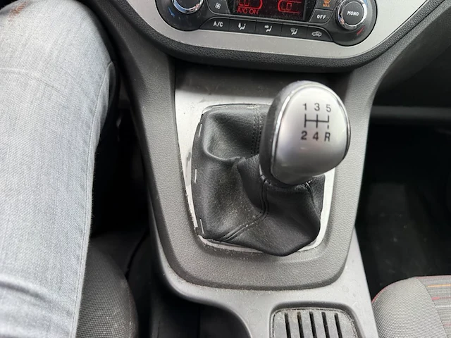 Ford c-max,2010 - afbeelding 2 van  23