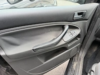 Ford c-max,2010 - afbeelding 20 van  23