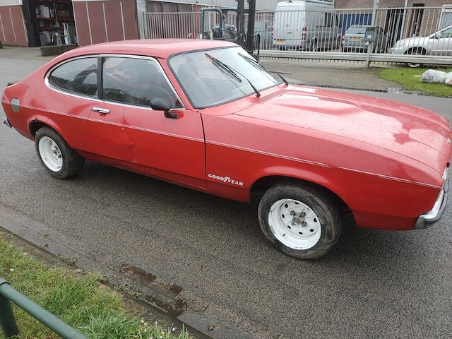 Ford capri - 1975 - duits - afbeelding 13 van  19