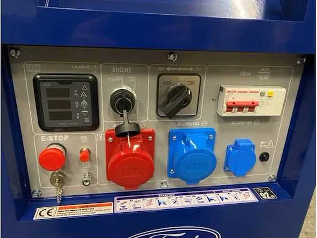 Ford diesel stroomgenerator - afbeelding 14 van  14