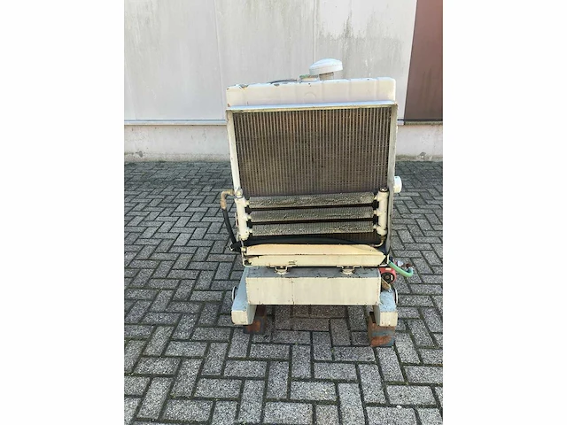 Ford / dynaf - generator set 100 kva - stroomgenerator - afbeelding 2 van  13