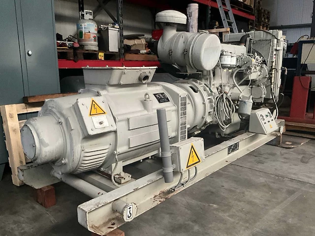 Ford / dynaf - generator set 100 kva - stroomgenerator - afbeelding 1 van  13