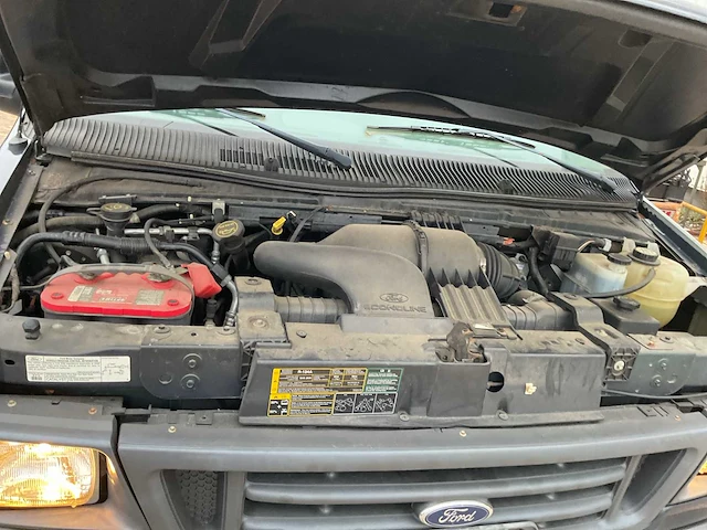 Ford e150 bedrijfswagen - afbeelding 13 van  14