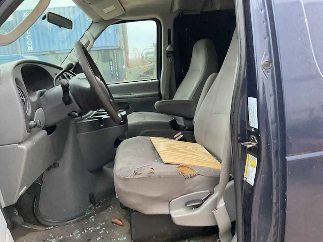 Ford e150 bedrijfswagen - afbeelding 8 van  14