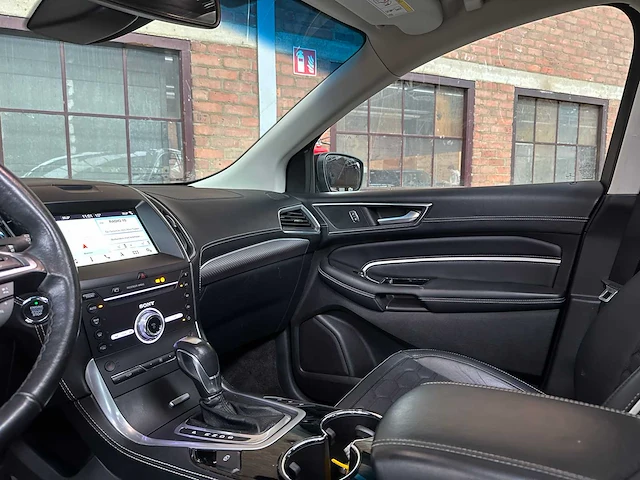 Ford edge 2.0 tdci vignale 210pk 2018, tr-496-b - afbeelding 17 van  48