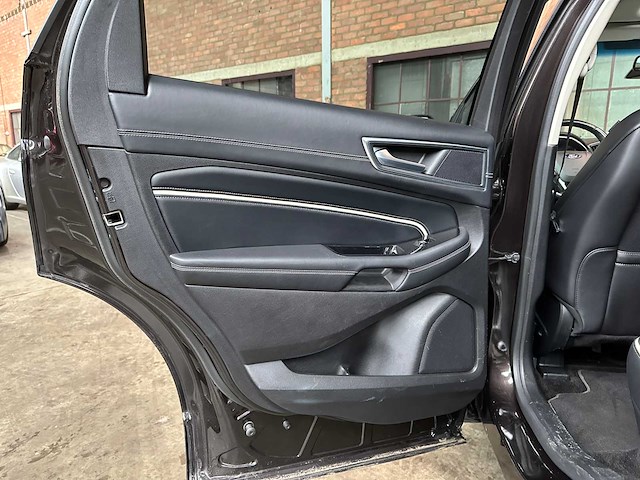 Ford edge 2.0 tdci vignale 210pk 2018, tr-496-b - afbeelding 32 van  48