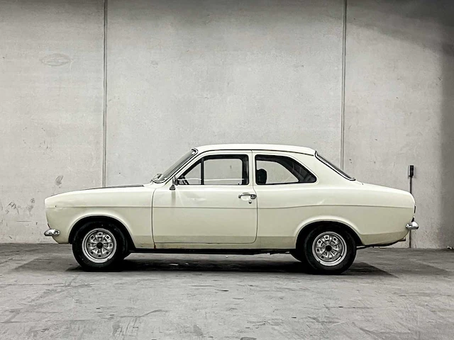 Ford escort mki 1300l lhd uk build 1600 engine 1972 - afbeelding 10 van  37