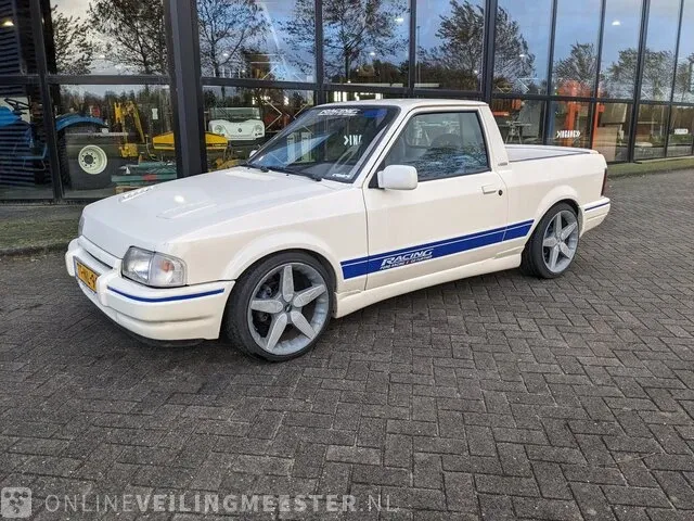 Ford escort pickup ford, escort, wit, bouwjaar 1988 - afbeelding 1 van  38