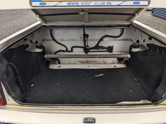 Ford escort pickup ford, escort, wit, bouwjaar 1988 - afbeelding 22 van  38