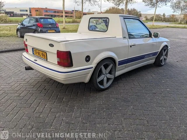Ford escort pickup ford, escort, wit, bouwjaar 1988 - afbeelding 34 van  38