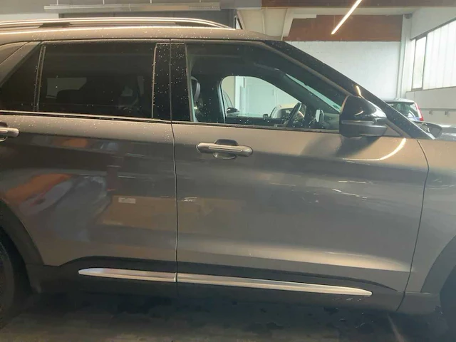 Ford explorer 3.0 plug-in hybrid 4x4 platinium 2021 | a1-81-22 - afbeelding 2 van  26
