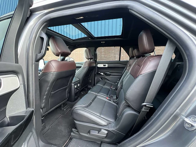 Ford explorer 3.0 plug-in hybrid 4x4 platinium 2021 | a1-81-22 - afbeelding 25 van  40