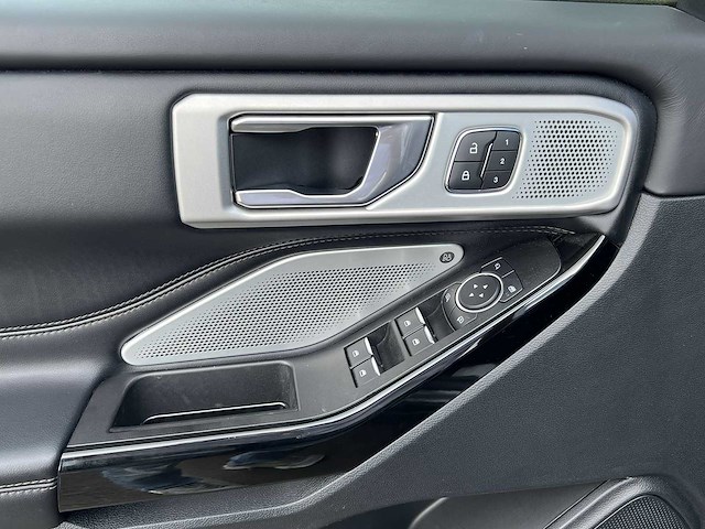 Ford explorer 3.0 plug-in hybrid 4x4 platinium 2021 | a1-81-22 - afbeelding 2 van  40