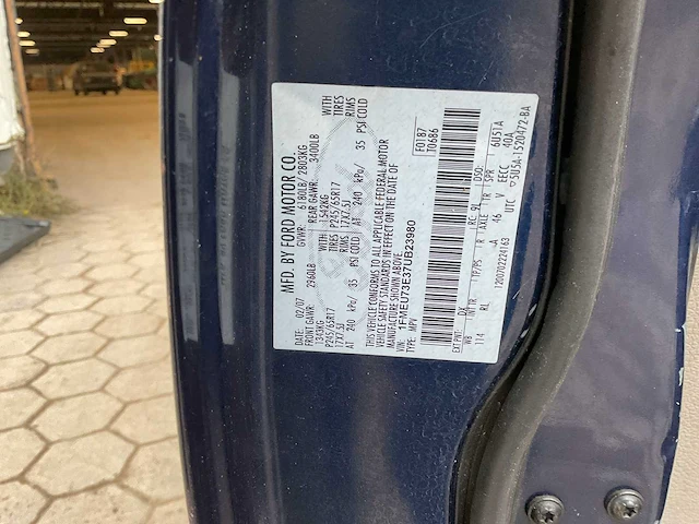Ford explorer suv personenauto - afbeelding 16 van  16