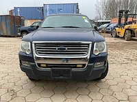 Ford explorer suv personenauto - afbeelding 3 van  16