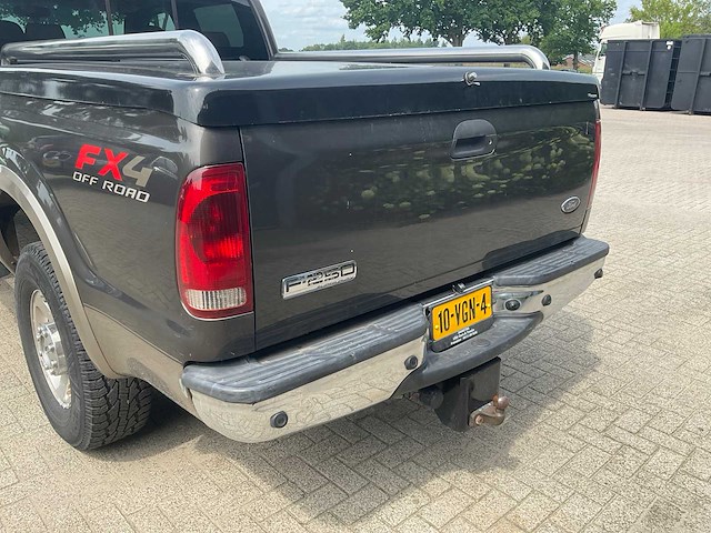 Ford f-250 fx4 off road v8 bedrijfswagen - afbeelding 6 van  25