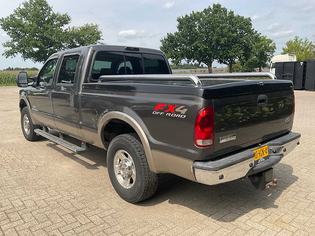Ford f-250 fx4 off road v8 bedrijfswagen - afbeelding 23 van  25
