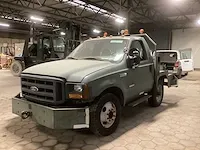 Ford f 350 vliegtuigsleper - afbeelding 11 van  13