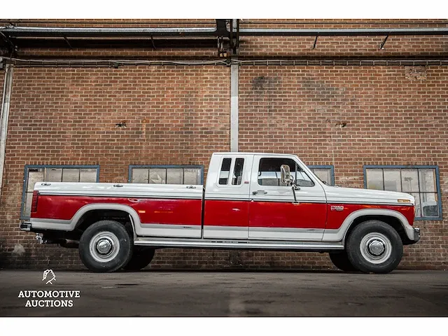 Ford f250 xlt 7.5 v8 pick-up truck f-series vii 228pk 1985, vvf-76-p - afbeelding 11 van  68