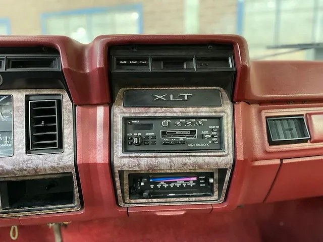 Ford f250 xlt 7.5 v8 pick-up truck f-series vii 228pk 1985, vvf-76-p - afbeelding 44 van  68